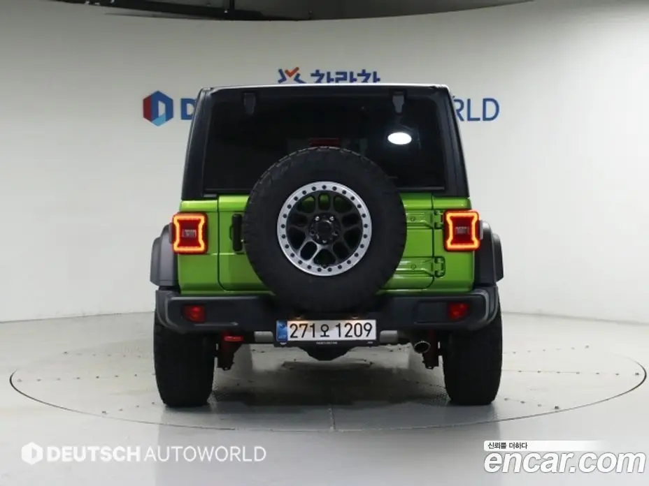 Jeep Wrangler 2025 2.0 автомат (гидро), фото 4 Jeep Wrangler 2025 2.0 автомат (гидро), фото 4