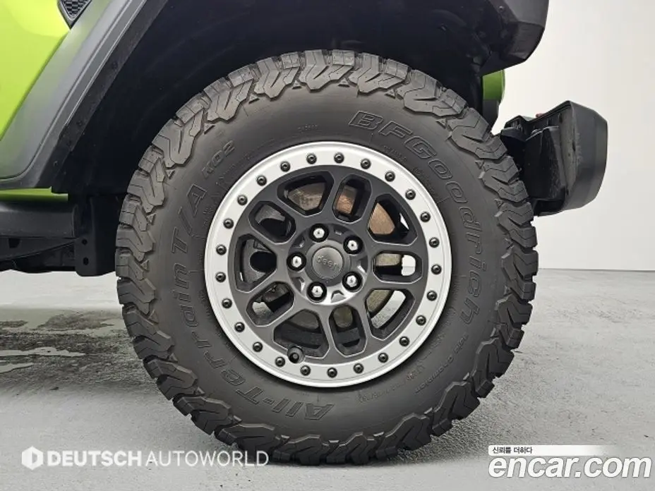 Jeep Wrangler 2025 2.0 автомат (гидро), фото 5 Jeep Wrangler 2025 2.0 автомат (гидро), фото 5