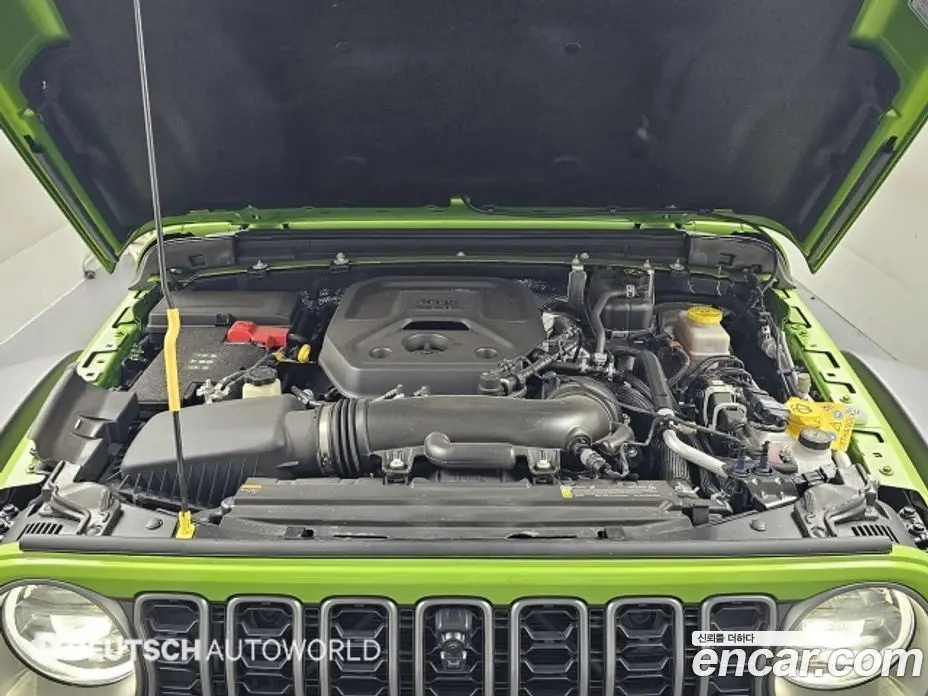 Jeep Wrangler 2025 2.0 автомат (гидро), фото 6 Jeep Wrangler 2025 2.0 автомат (гидро), фото 6
