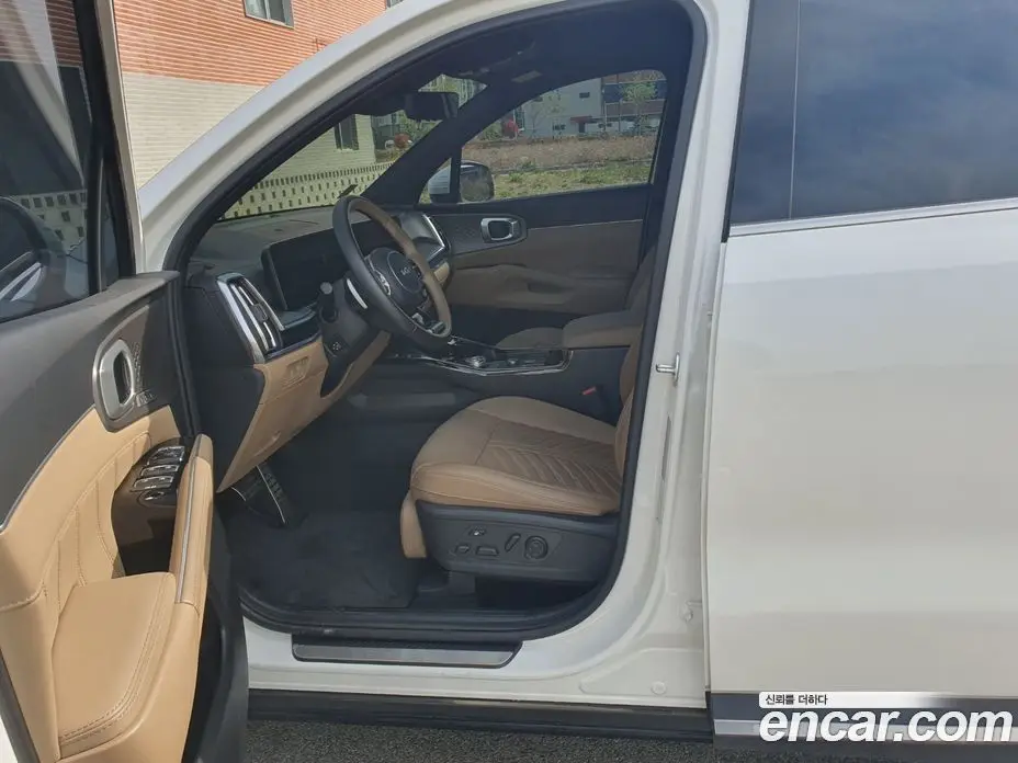Kia Sorento 2024 1.6 автомат (гидро), фото 6 Kia Sorento 2024 1.6 автомат (гидро), фото 6