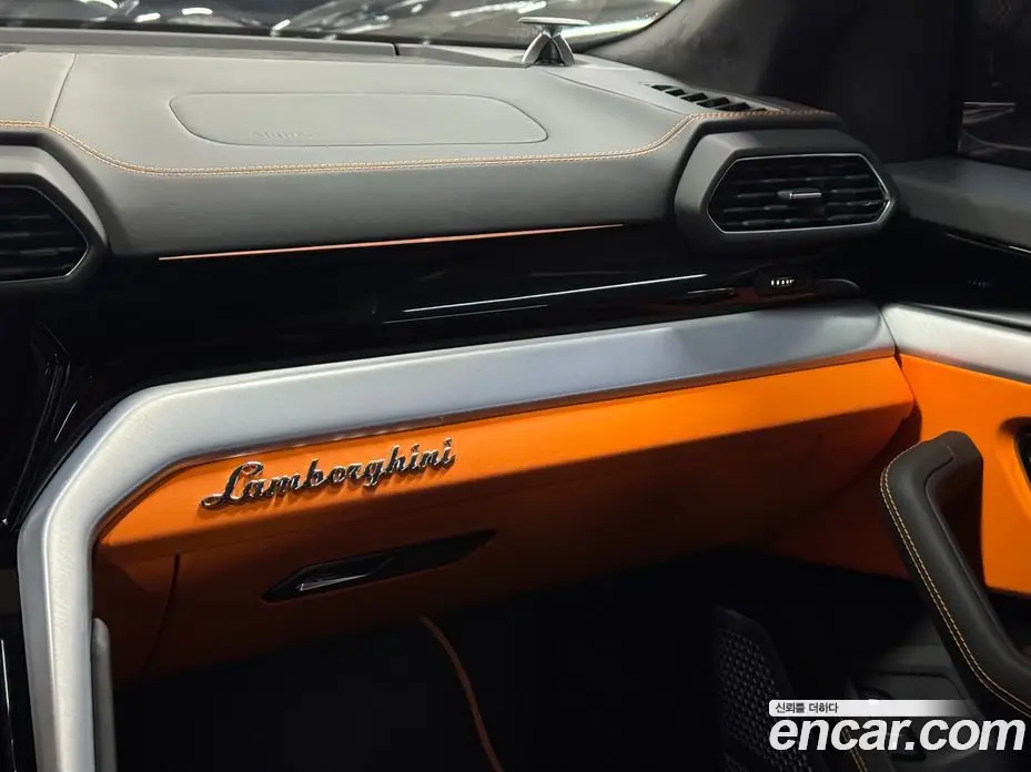 Lamborghini Urus 2024 4.0 автомат (гидро), фото 14 Lamborghini Urus 2024 4.0 автомат (гидро), фото 14