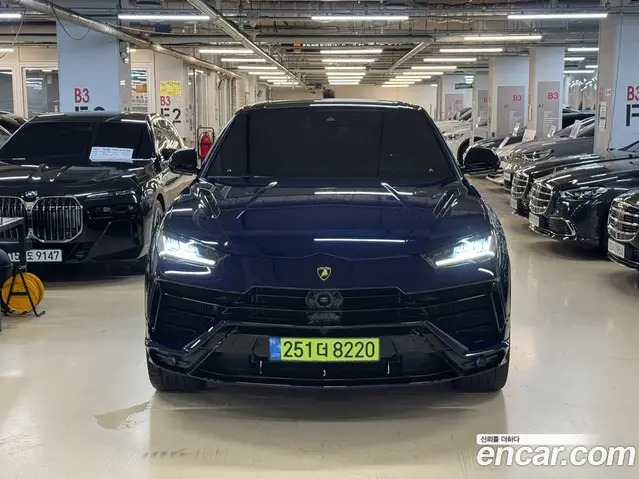 Lamborghini Urus 2024 4.0 автомат (гидро), миниатюра 3 Lamborghini Urus 2024 4.0 автомат (гидро), миниатюра 3