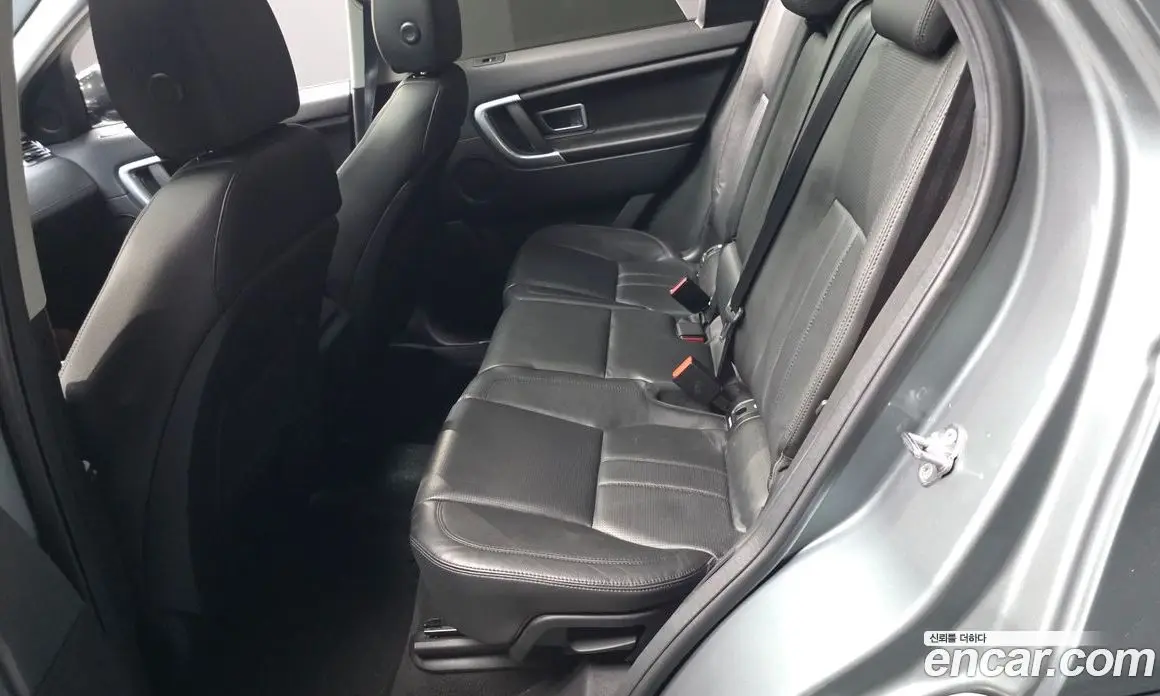 Land Rover Discovery Sport 2016 2.0 автомат (гидро), фото 12 Land Rover Discovery Sport 2016 2.0 автомат (гидро), фото 12