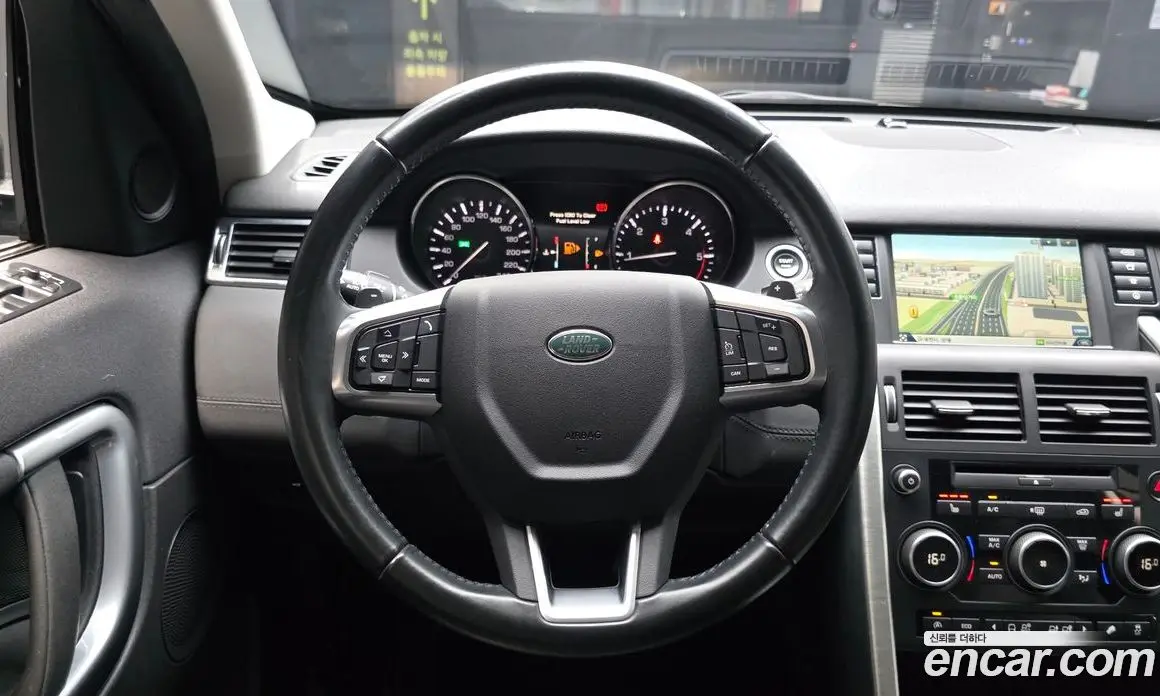 Land Rover Discovery Sport 2016 2.0 автомат (гидро), фото 13 Land Rover Discovery Sport 2016 2.0 автомат (гидро), фото 13