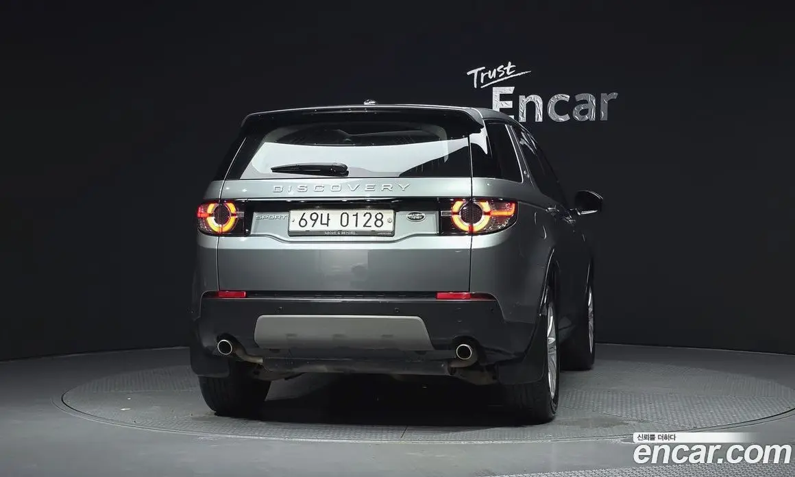Land Rover Discovery Sport 2016 2.0 автомат (гидро), фото 4 Land Rover Discovery Sport 2016 2.0 автомат (гидро), фото 4