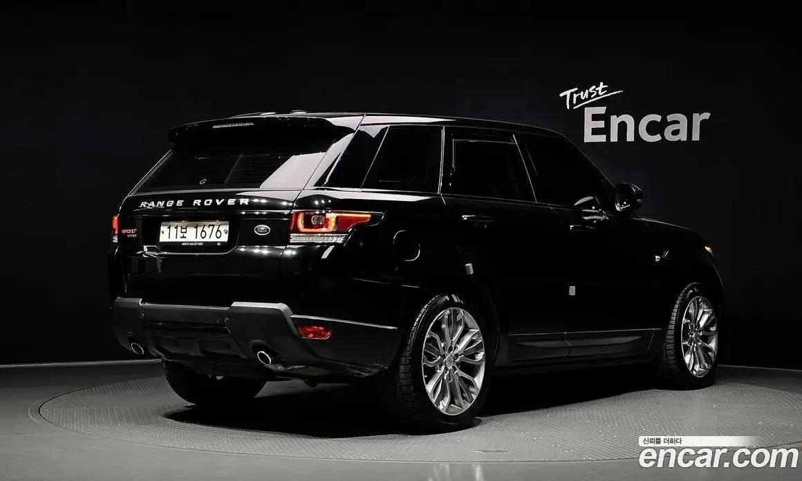 Land Rover Range Rover Sport 2015 3.0 автомат (гидро), фото 2 Land Rover Range Rover Sport 2015 3.0 автомат (гидро), фото 2