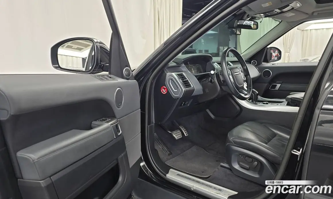 Land Rover Range Rover Sport 2015 3.0 автомат (гидро), фото 10 Land Rover Range Rover Sport 2015 3.0 автомат (гидро), фото 10