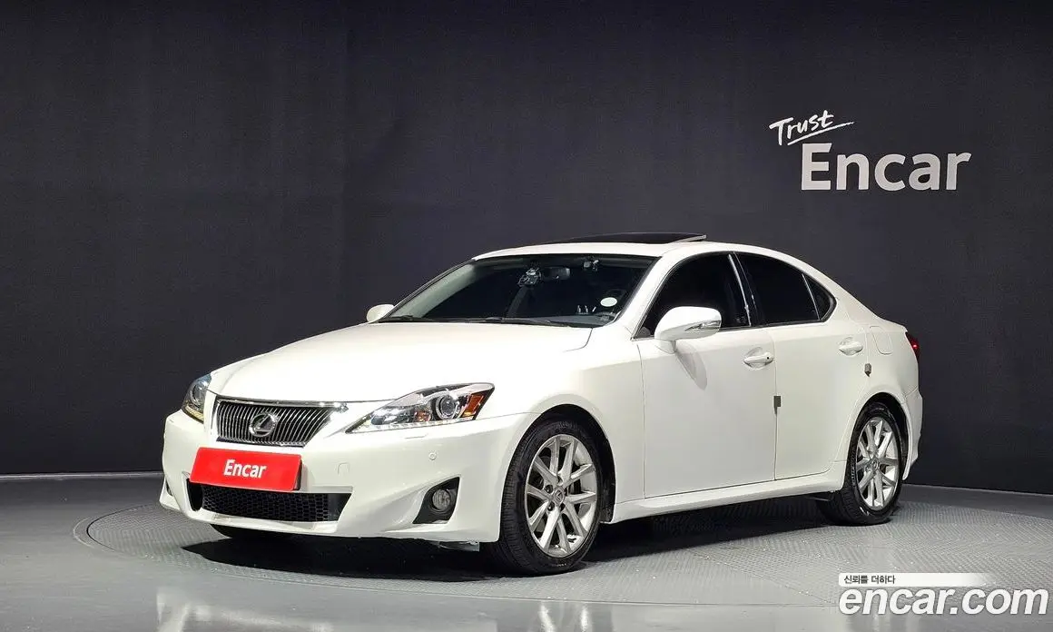 Lexus IS 2011 2.5 автомат (гидро), фото 1 Lexus IS 2011 2.5 автомат (гидро), фото 1