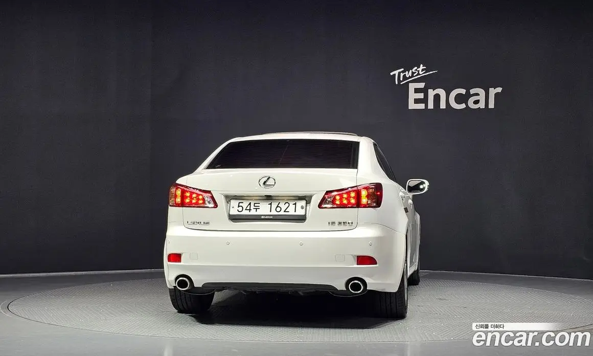 Lexus IS 2011 2.5 автомат (гидро), фото 4 Lexus IS 2011 2.5 автомат (гидро), фото 4