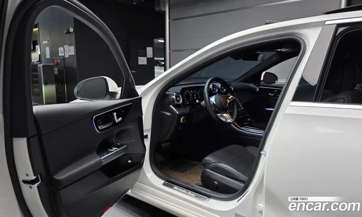 Mercedes-Benz C-Class 2022 2.0 автомат (гидро), фото 11
