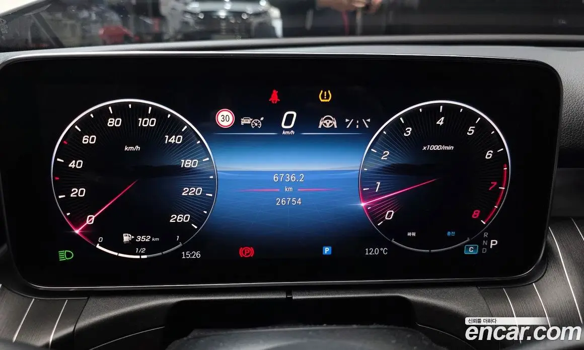 Mercedes-Benz C-Class 2022 2.0 автомат (гидро), фото 8