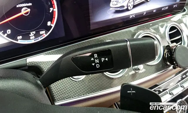 Mercedes-Benz E-Class 2020 2.0 автомат (гидро), миниатюра 9