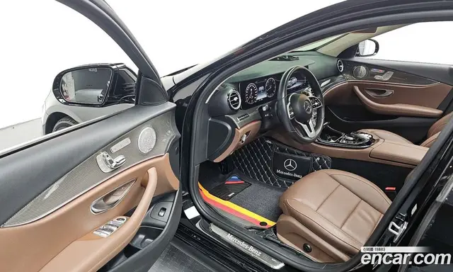 Mercedes-Benz E-Class 2020 2.0 автомат (гидро), миниатюра 10