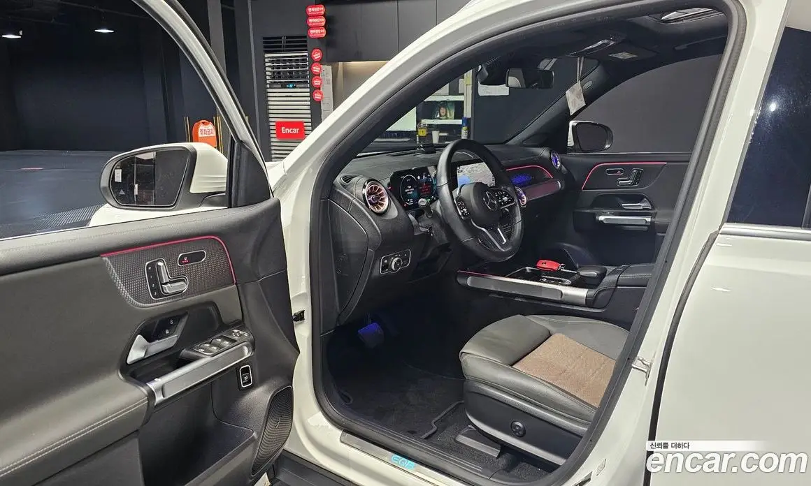 Mercedes-Benz EQB 2024 0.2 автомат (гидро), фото 10