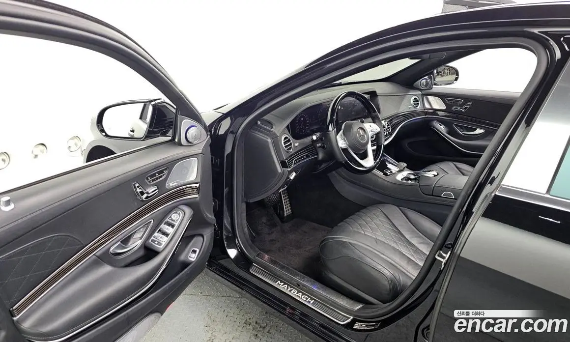 Mercedes-Benz S-Class 2018 6.0 автомат (гидро), фото 10 Mercedes-Benz S-Class 2018 6.0 автомат (гидро), фото 10