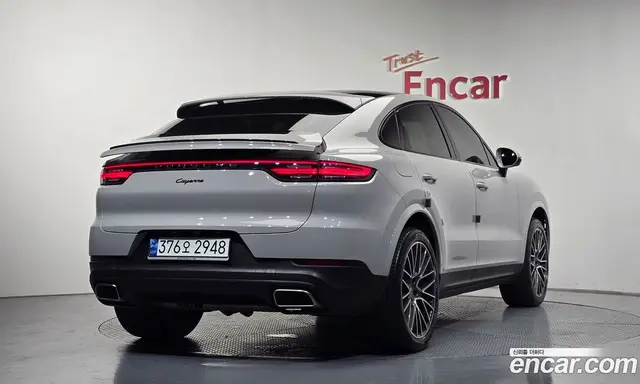 Porsche Cayenne 2021 3.0 автомат (гидро), миниатюра 2