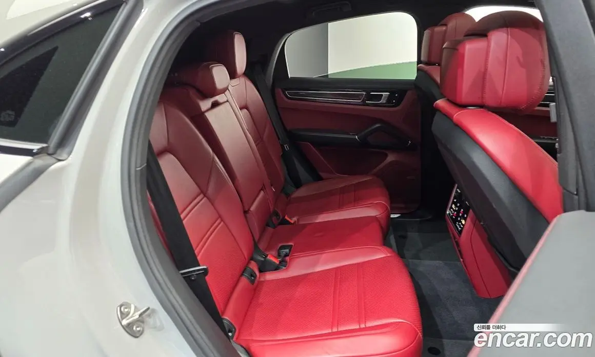 Porsche Cayenne 2021 3.0 автомат (гидро), фото 11