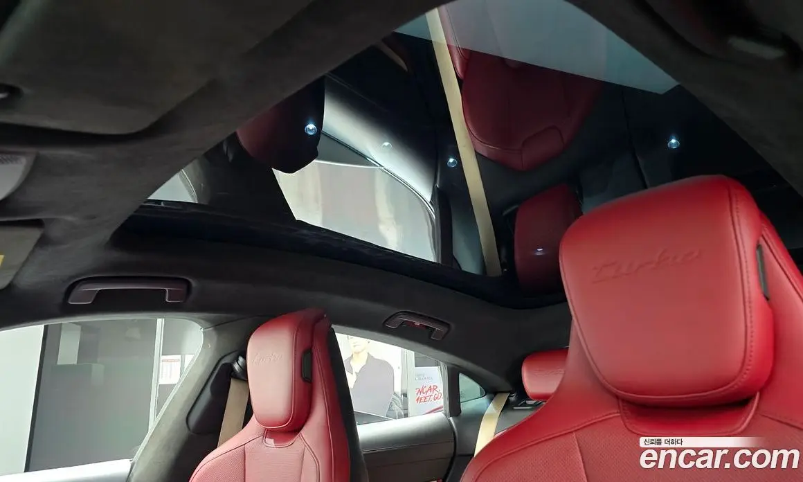 Porsche Taycan 2021 0.1 автомат (гидро), фото 17