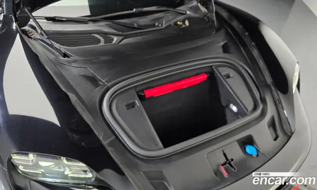 Porsche Taycan 2021 0.1 автомат (гидро), миниатюра 6
