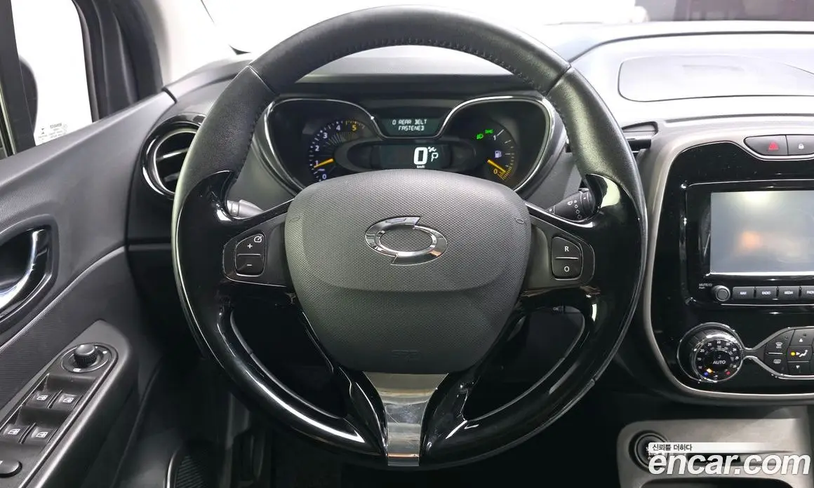 Renault (Samsung) QM3 2016 1.5 автомат (гидро), фото 13 Renault (Samsung) QM3 2016 1.5 автомат (гидро), фото 13