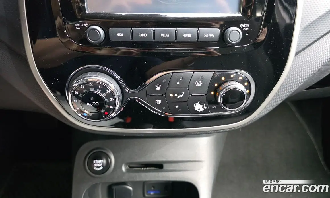 Renault (Samsung) QM3 2016 1.5 автомат (гидро), фото 14 Renault (Samsung) QM3 2016 1.5 автомат (гидро), фото 14