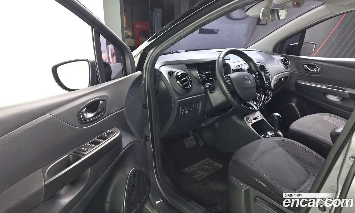 Renault (Samsung) QM3 2016 1.5 автомат (гидро), фото 10 Renault (Samsung) QM3 2016 1.5 автомат (гидро), фото 10