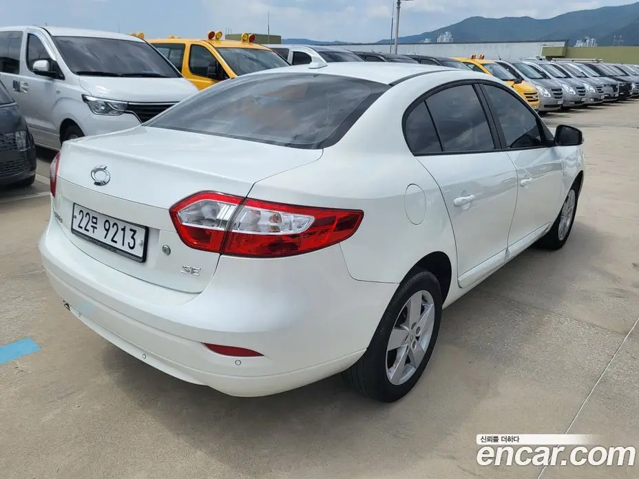 Renault (Samsung) SM3 2012 1.6 автомат (гидро), фото 4 Renault (Samsung) SM3 2012 1.6 автомат (гидро), фото 4