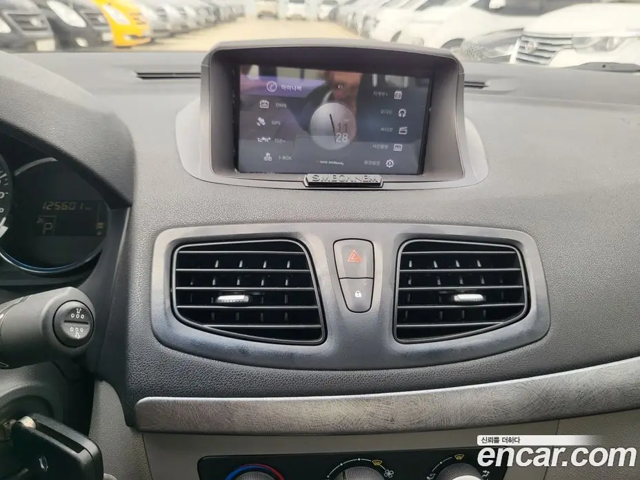 Renault (Samsung) SM3 2012 1.6 автомат (гидро), фото 9 Renault (Samsung) SM3 2012 1.6 автомат (гидро), фото 9