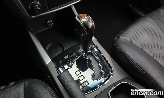 SsangYong Korando 2014 2.0 автомат (гидро), миниатюра 9