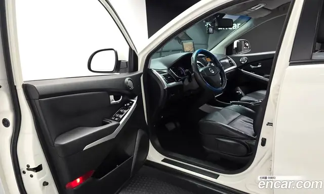 SsangYong Korando 2014 2.0 автомат (гидро), миниатюра 10