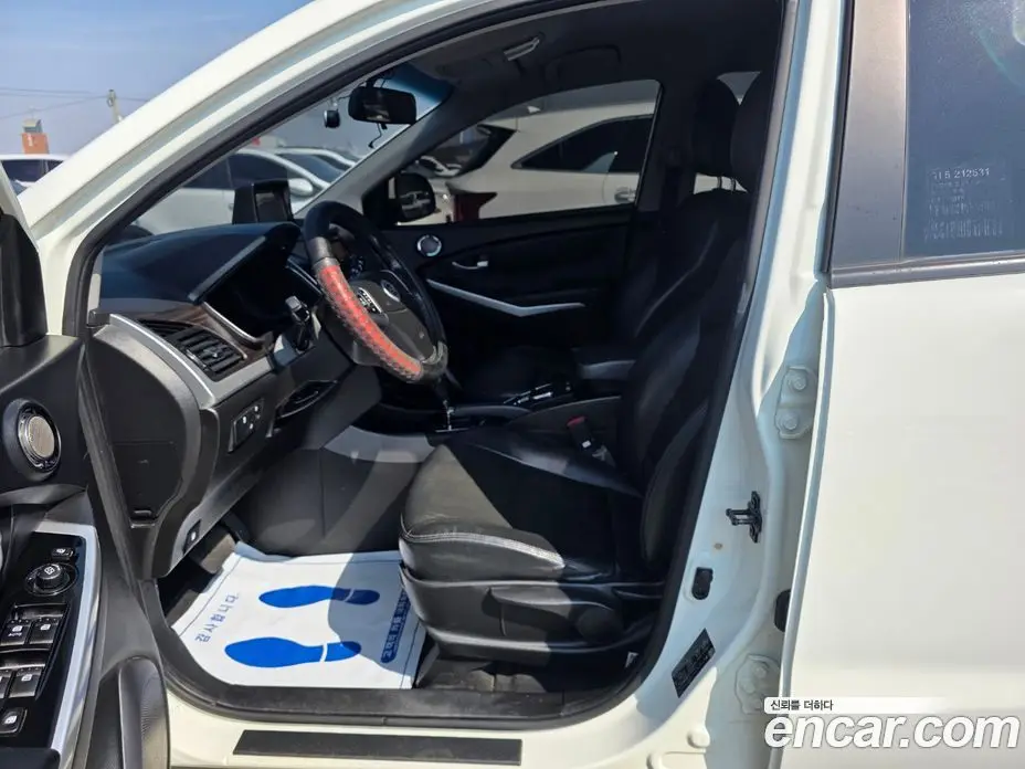SsangYong Korando 2015 2.0 автомат (гидро), фото 16