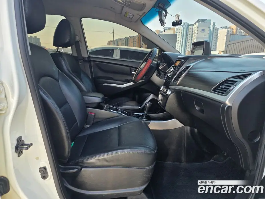 SsangYong Korando 2015 2.0 автомат (гидро), фото 19
