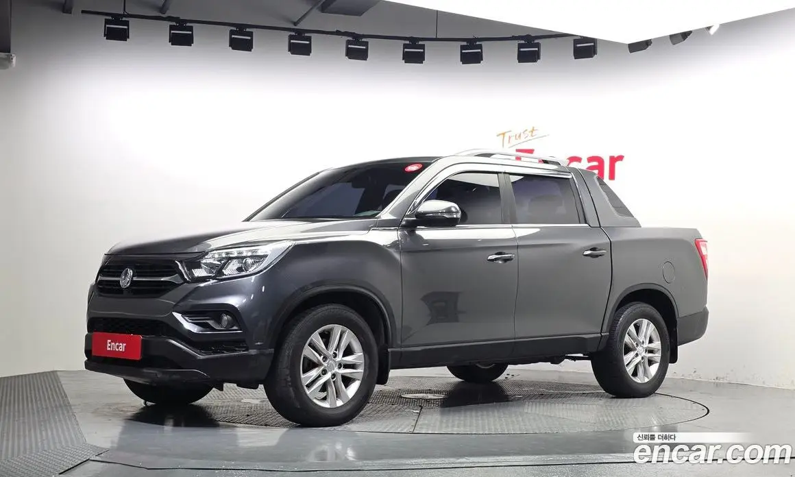 SsangYong Rexton 2018 2.2 автомат (гидро), фото 1 SsangYong Rexton 2018 2.2 автомат (гидро), фото 1