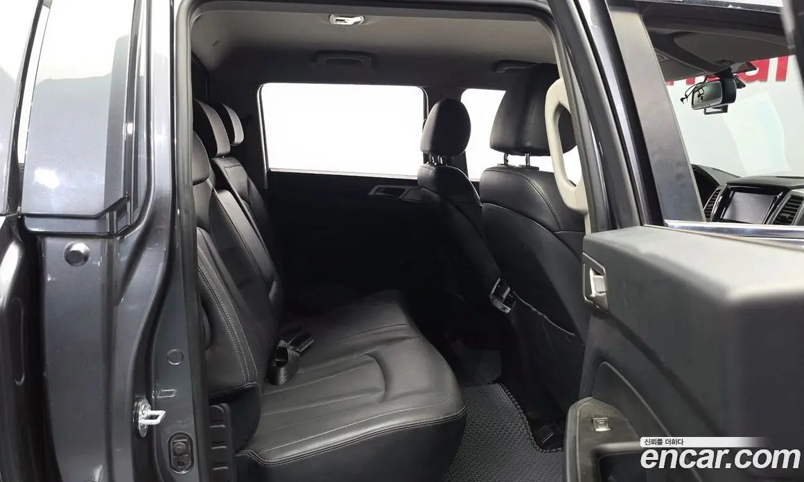 SsangYong Rexton 2018 2.2 автомат (гидро), фото 12 SsangYong Rexton 2018 2.2 автомат (гидро), фото 12