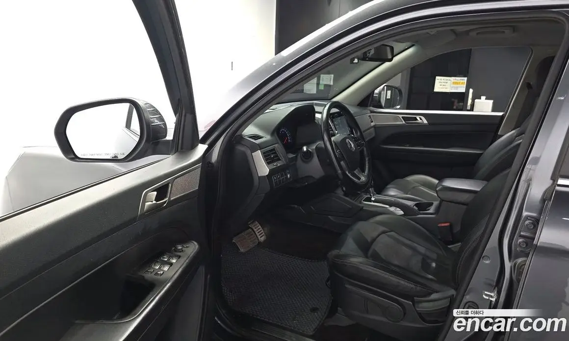 SsangYong Rexton 2018 2.2 автомат (гидро), фото 10 SsangYong Rexton 2018 2.2 автомат (гидро), фото 10