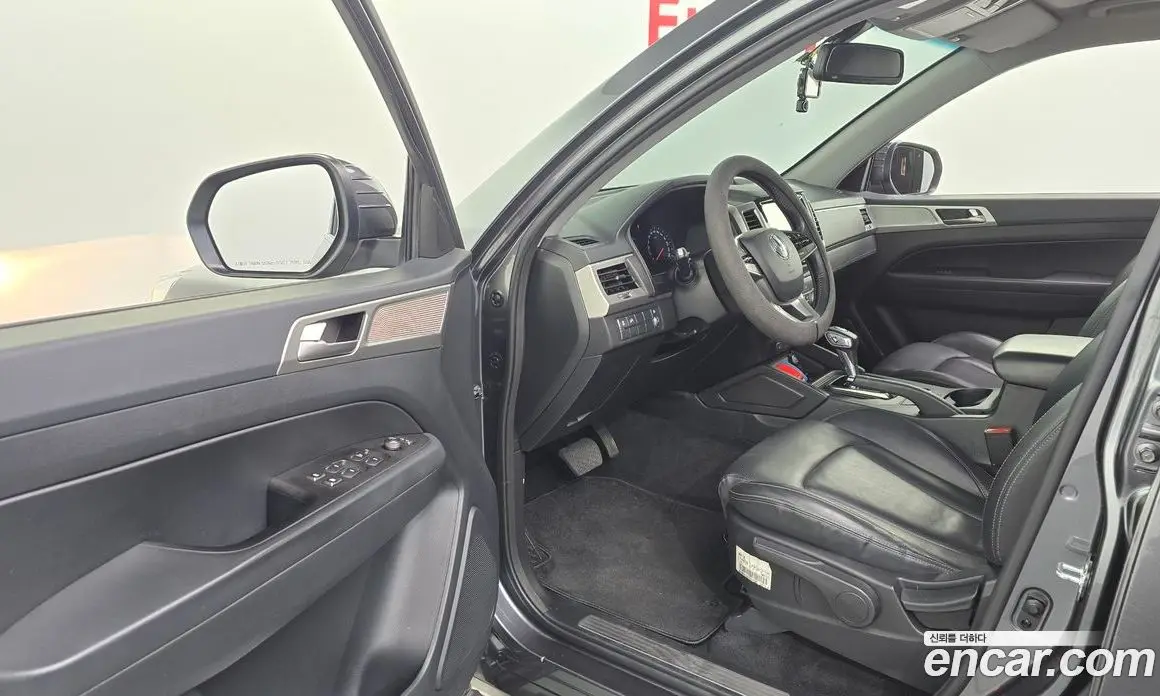SsangYong Rexton 2019 2.2 автомат (гидро), фото 10