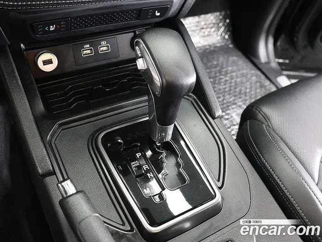 SsangYong Rexton 2023 2.2 автомат (гидро), миниатюра 8 SsangYong Rexton 2023 2.2 автомат (гидро), миниатюра 8