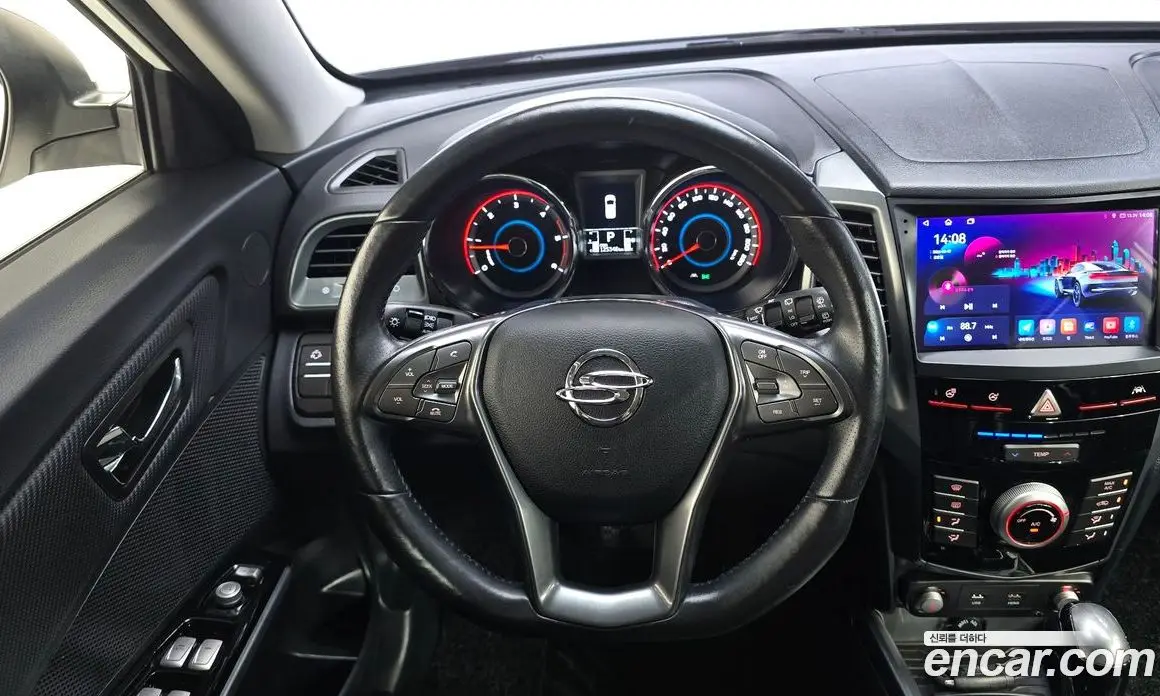 SsangYong TIBOLI 2018 1.6 автомат (гидро), фото 12