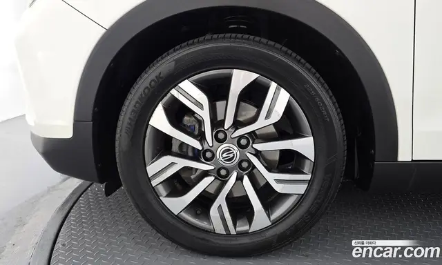 SsangYong TIBOLI 2018 1.6 автомат (гидро), миниатюра 5