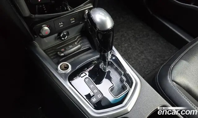 SsangYong TIBOLI 2018 1.6 автомат (гидро), миниатюра 9