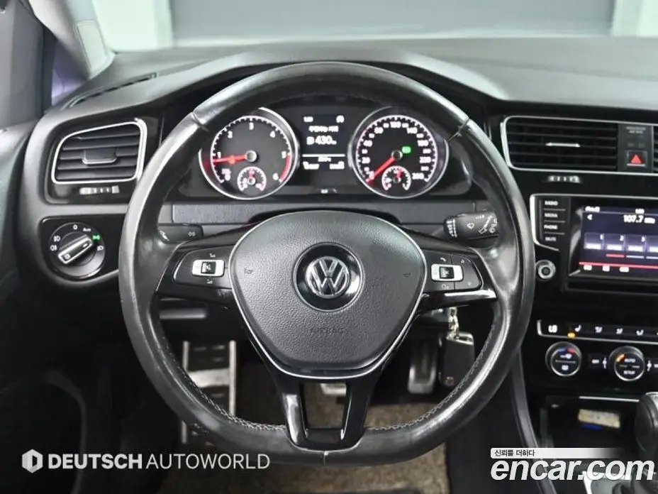 Volkswagen Golf 2014 2.0 автомат (гидро), фото 13 Volkswagen Golf 2014 2.0 автомат (гидро), фото 13
