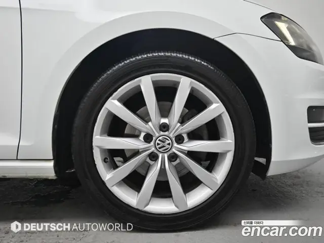 Volkswagen Golf 2014 2.0 автомат (гидро), миниатюра 5 Volkswagen Golf 2014 2.0 автомат (гидро), миниатюра 5