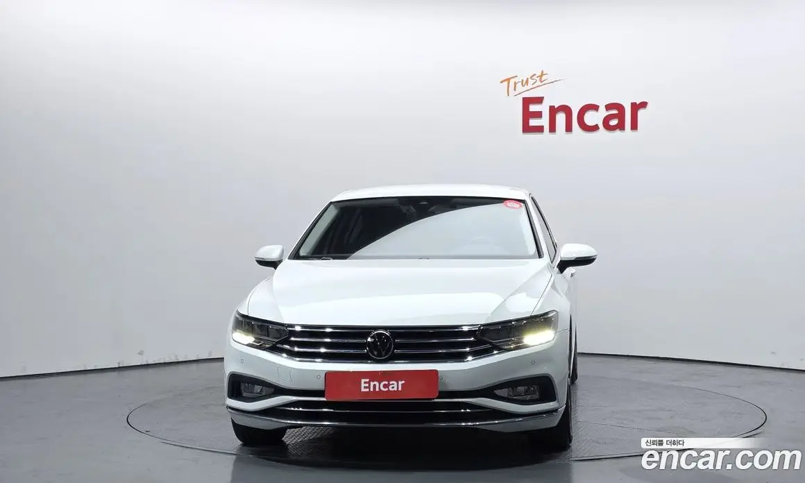 Volkswagen Passat 2022 2.0 автомат (гидро), фото 3 Volkswagen Passat 2022 2.0 автомат (гидро), фото 3