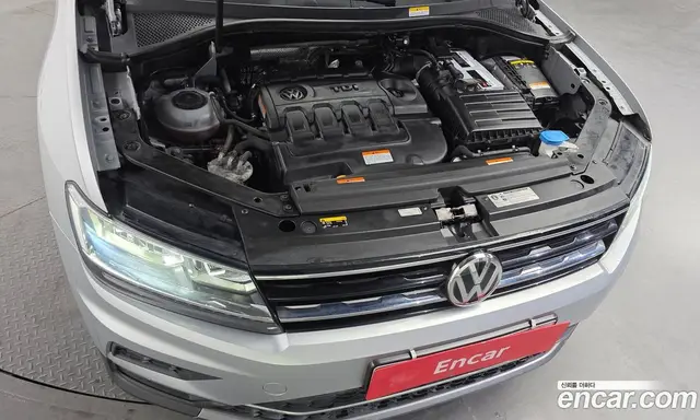 Volkswagen Tiguan 2018 2.0 автомат (гидро), миниатюра 6 Volkswagen Tiguan 2018 2.0 автомат (гидро), миниатюра 6