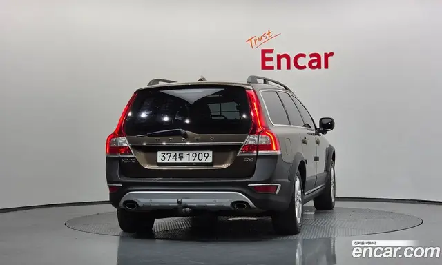 Volvo XC70 2016 2.0 автомат (гидро), миниатюра 4 Volvo XC70 2016 2.0 автомат (гидро), миниатюра 4