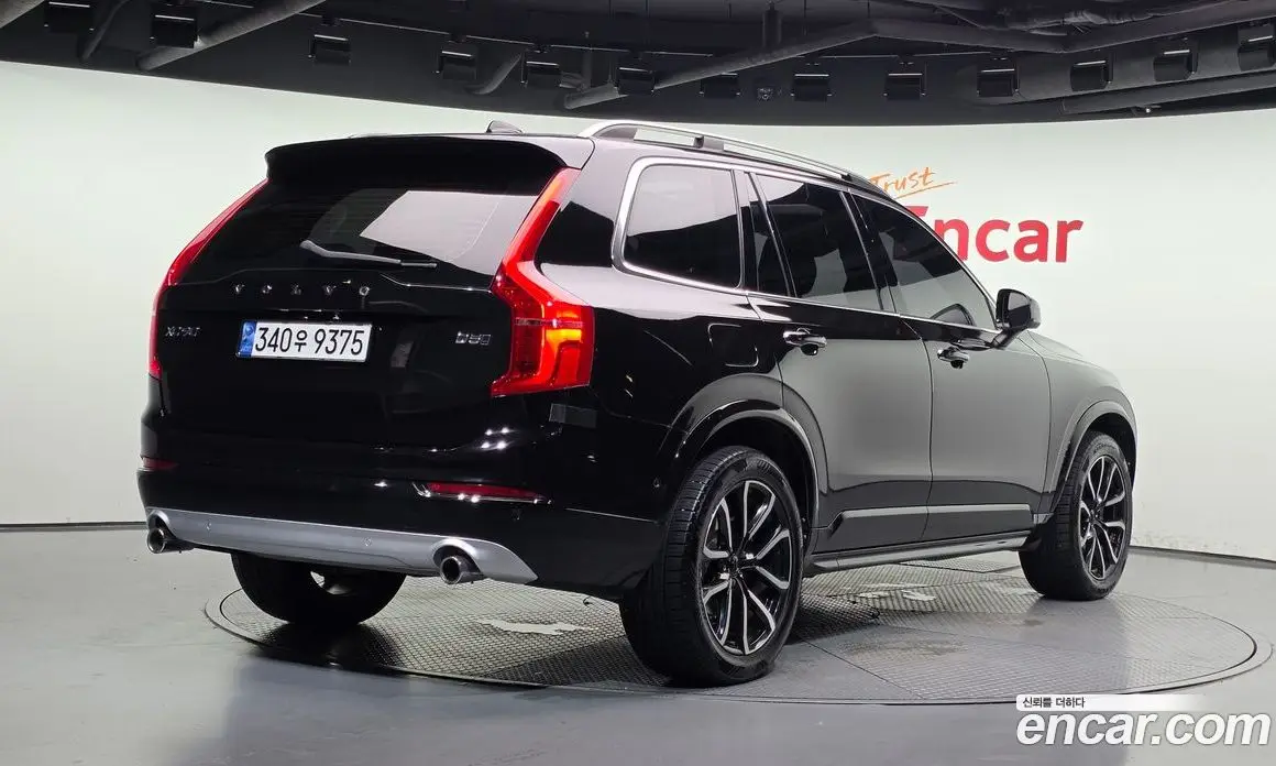 Volvo XC90 2017 2.0 автомат (гидро), фото 2 Volvo XC90 2017 2.0 автомат (гидро), фото 2