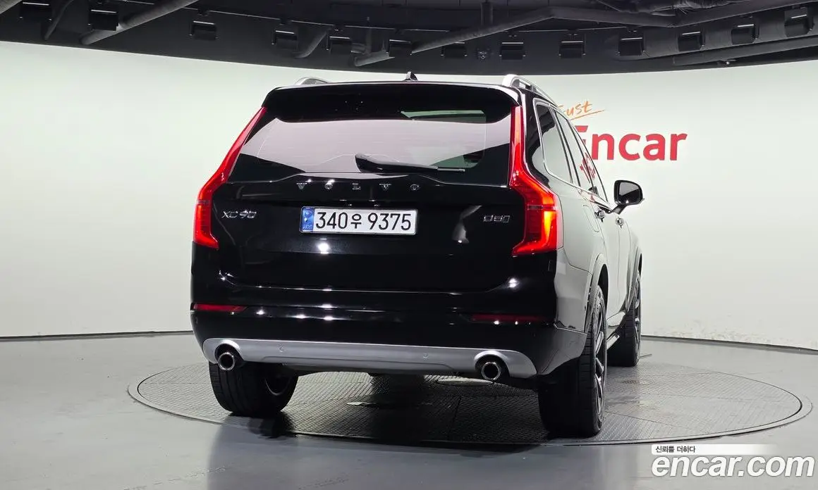 Volvo XC90 2017 2.0 автомат (гидро), фото 4 Volvo XC90 2017 2.0 автомат (гидро), фото 4