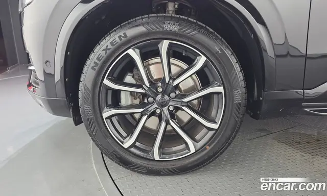 Volvo XC90 2017 2.0 автомат (гидро), миниатюра 5 Volvo XC90 2017 2.0 автомат (гидро), миниатюра 5