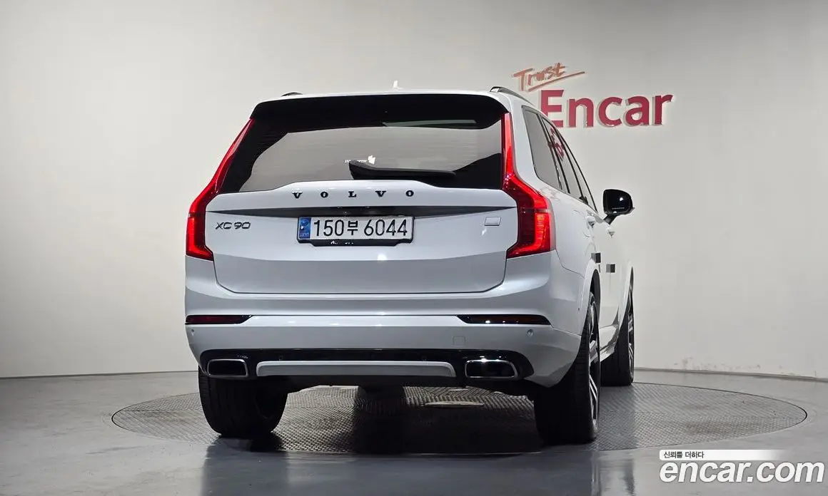 Volvo XC90 2020 2.0 автомат (гидро), фото 4 Volvo XC90 2020 2.0 автомат (гидро), фото 4