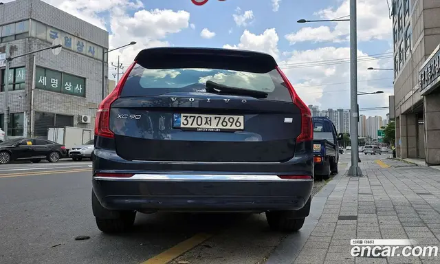Volvo XC90 2024 2.0 автомат (гидро), миниатюра 5 Volvo XC90 2024 2.0 автомат (гидро), миниатюра 5